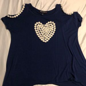 A blue navy floral shirt